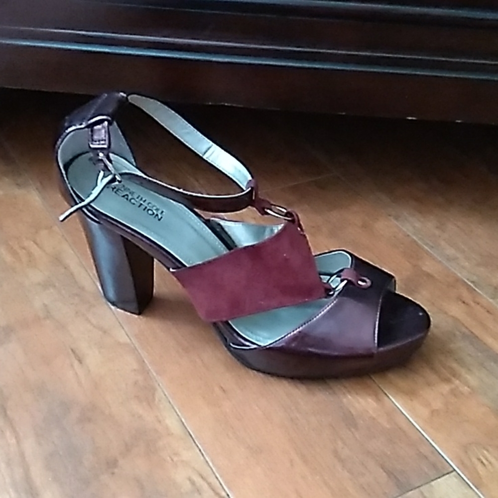 Shoes - Picture 2 of 2